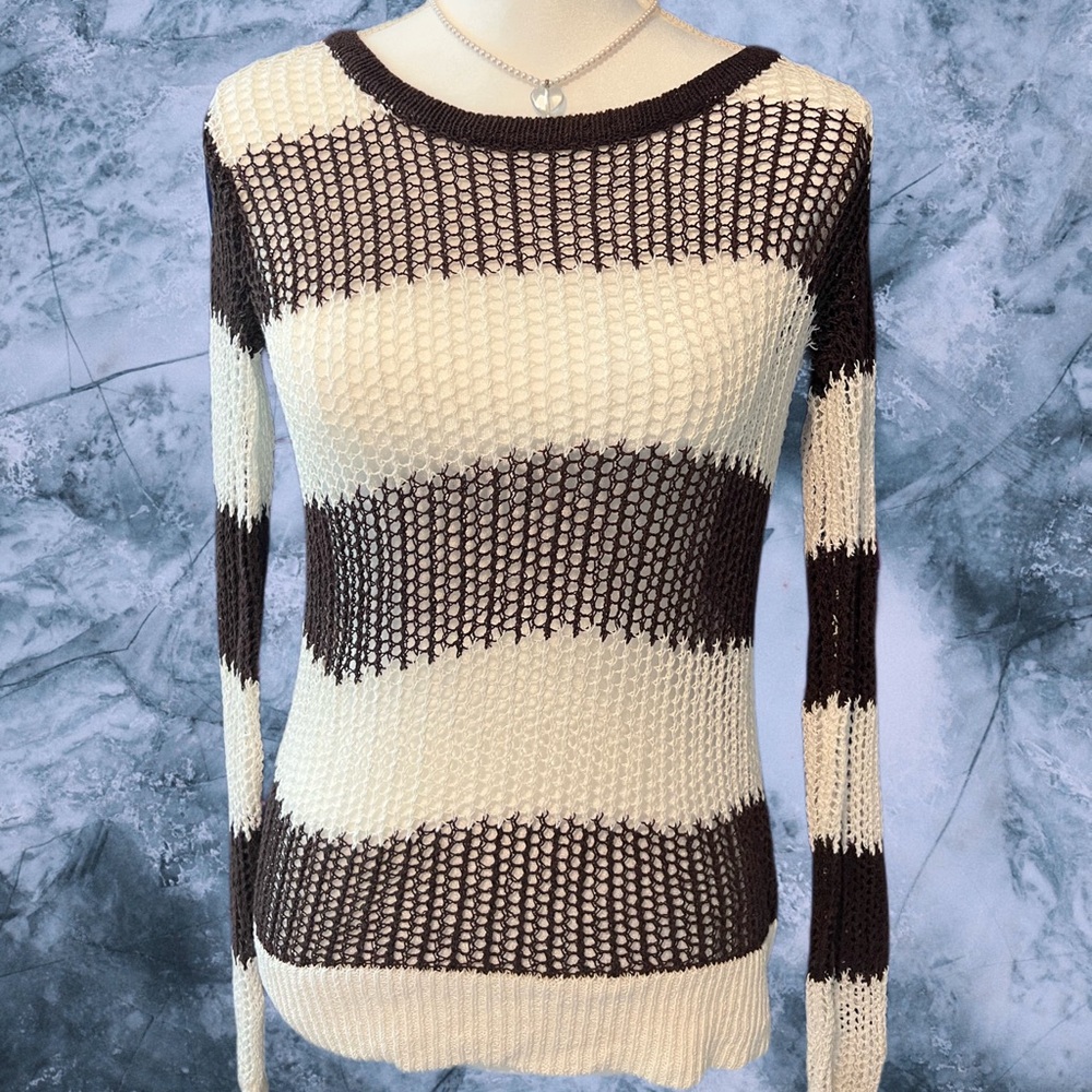 Tommy Bahama knit sweater